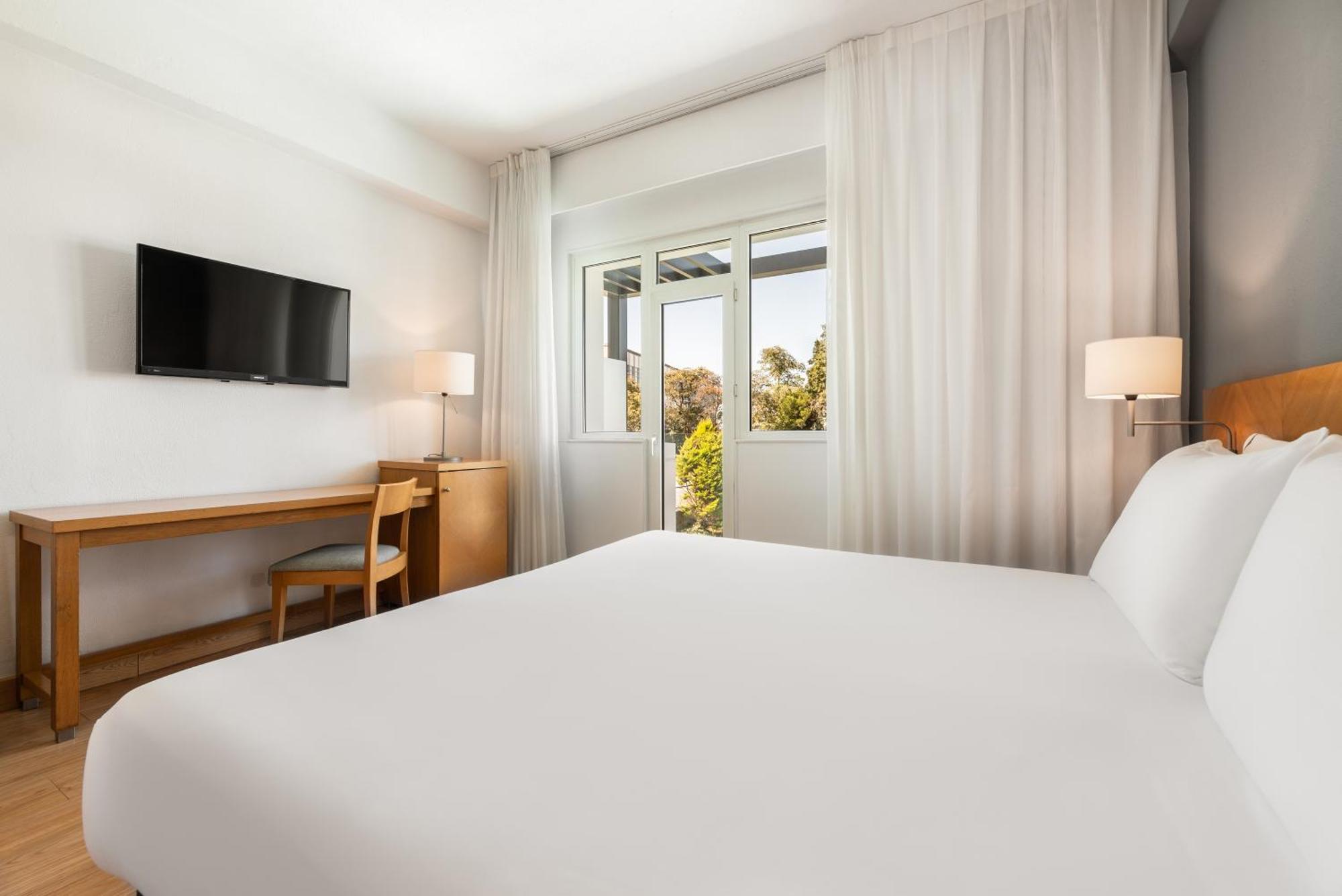 Exe Peregrino Hotel Santiago de Compostella Buitenkant foto